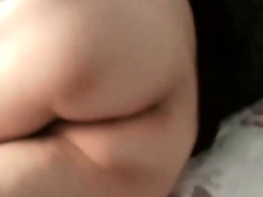 Horny Chinese MILF Mom Satisfies Herself