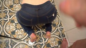 Wetting my jeans and give him my booty for pee on me