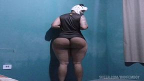 Hot Shemale with a Big Ass to Use, Cum with, and Who Can Never Get Pregnant.