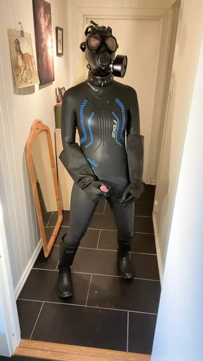 Wetsuit, gasmask, rubber boots and rubber gloves