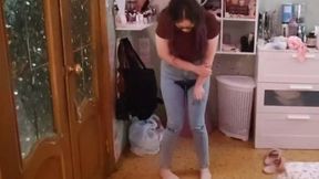 Strict Parents Won't Let Me Pee - Omorashi in My Room