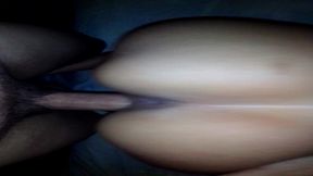 puta venezolana cogiendo pide que otros la cogan rico , vaginal y anal