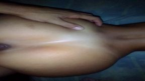 puta venezolana cogiendo pide que otros la cogan rico , vaginal y anal