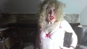 Desperate slag Sarah, posing and wanking without her usual heavy slut makeup, although neighbours and family might recognise her