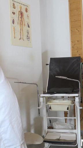 Anal Temperature Measurement of Hot GILF Linda G