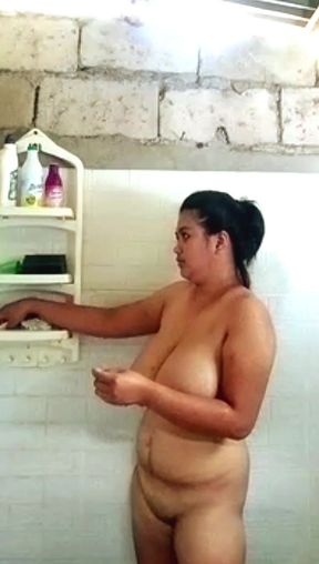 Philippines Girls Has Shower Sex at Home