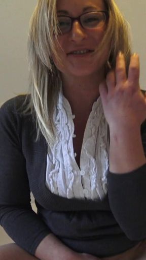 Student in-aneta Pissing