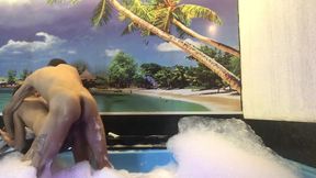 guilherme silva dotado e grosso ne fudeu gostoso na piscina do motel e depois ainda comi muito ele