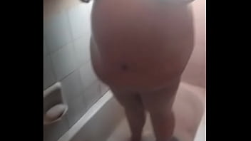 Premium bathtub video for just fans