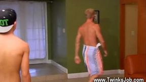 Twink movie of When hunky Christopher misplaces his wallet and can'_t