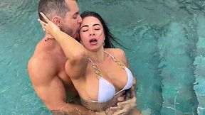 Sauna blowjob and titjob with a curvy brunette after pool