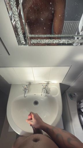 I Cum in the Work Toilet