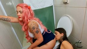 Farting on the toilet cosplay, part 3, by Nicole Ramonoff and Melissa Ramos, (cam by Manu) FULL HD
