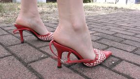 guaei Francine‘s red high heels (mp4 FHD)