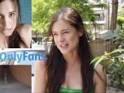 POVdreams COM - LITTLECAPRICE Süsse Little Caprice wird die muschi voll gespritzt - CREAMPIE