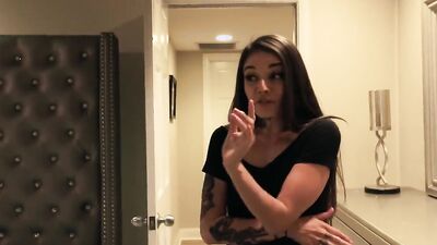 PropertySex Bad Roommate Apologizes with Blowjob and Sex