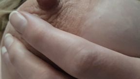 Slow Nipple Tease – Sensual Self Play
