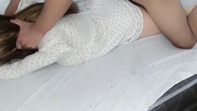 826 Big-assed, Big-titted Stepmother Endures Monstrous Cock and Accidental Anal Creampie