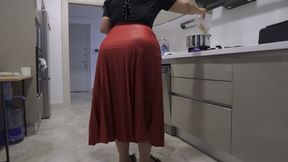 my stepmother&#039;s red skirt hardened my dick.