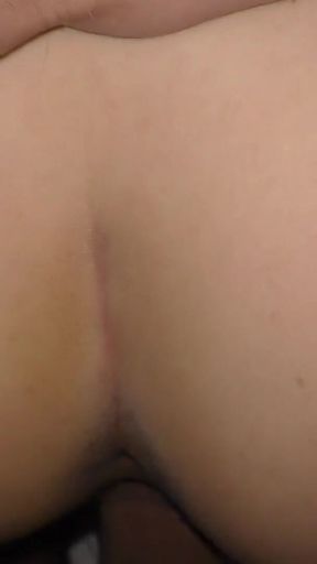 She Undressed in Front of the Hotel Employee! Young Rich Teenager