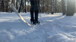 Puppy play, submission, POV, public, humiliation in the wood. Walking with my puppy. I'm in a fur coat, you're in submission🥵