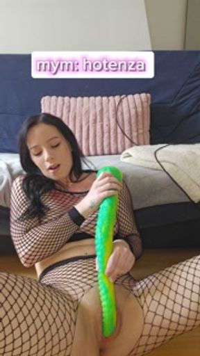 tentacle dildo and squirt