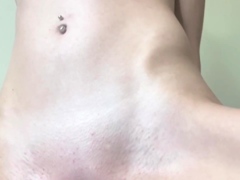 Cute amateur webcam teen girl toying pussy on webcam