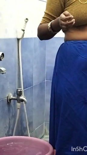 Tamil Couple Bathing Doggy Fuck