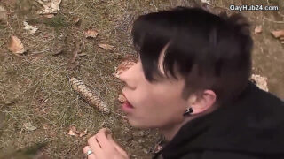 Cumshot, bareback – openbare video van amateur magere Duitse homosletjes, grote piemel die anaal geneukt wordt