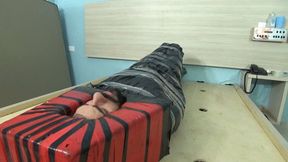Face sitting jeans new actreess, by Goddess Bruna and Daniel Santiago FULL HD
