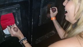 sapatonas fudendo com os heteros na festa de swing e elas chupando pau no glory hole - thai camargo