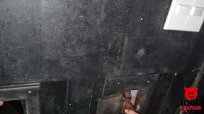 sapatonas fudendo com os heteros na festa de swing e elas chupando pau no glory hole - thai camargo