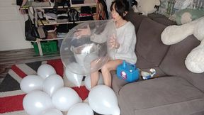 Balloon non-pop with white, transparent, and orange balloons - Mishel Looner balloons