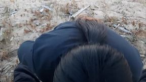 O ver&atilde_o esta chegando e estamos ansiosos para foder na praia anal esperma dentro