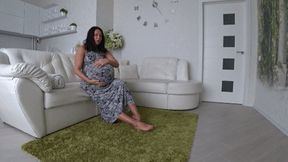 PREGNANT WOMAN FARTS and BURPING cc