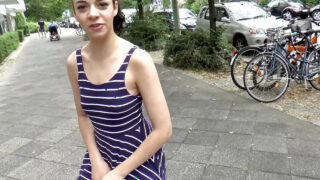 Dieter Von Stein đã "xử lý" vòng ba của Anastasia Blonde, Coco Kiss, Hannah Sweet, July Johnson và Khadisha Latina sau màn oral sex nóng bỏng của họ