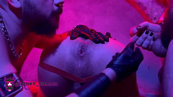 Gozei no cu do puto pro macho dele lamber depois