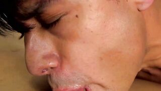 Asian twink Nolan Knox craves for Angel Nashs Latino asshole