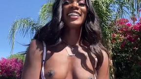 ”Bombastic black beautiful babe fingering her bushy cunt in the pool”