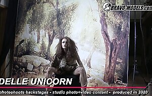 418-Backstage Photoshoot Adelle Unicorn - cosplay