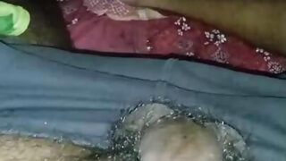 Szájba élvezés, fekete, kézimunka, faszok, öreg és fiatal, torokba élvezés – nagy péniszű fiatal pasik análisan kefélnek