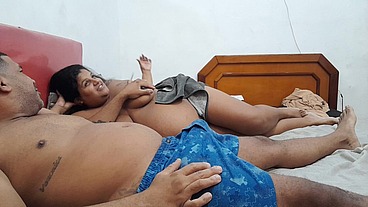 Anal real amador com grávida de nove meses.