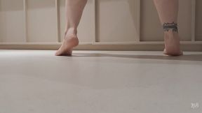 Dancing Bare Feet with Retro Jazz Music