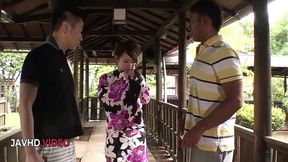Japanese MILF Yui Uehara gives intense group deepthroat