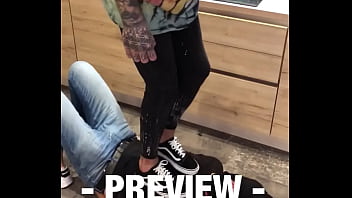 Vans jumping on the human doormat