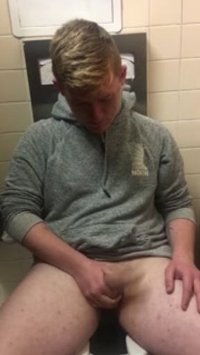 Jerking of in UC Berkeley bathroom