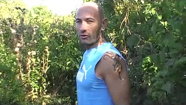 tiwnk fucked by a big cock in a cruising forest ewhib