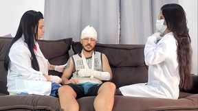 Sortudo tem duas Enfermeiras que faz um tratamento diferente