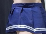 女装した男のがTバックでおしっこを我慢していたけど、やっぱり漏れちゃった・・・