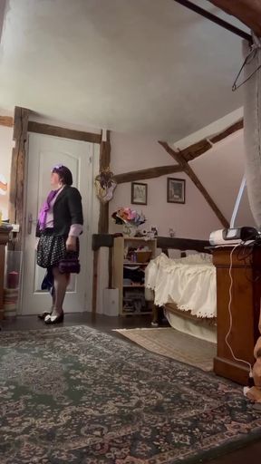 Dressed in a little bubble skirt for an evening out